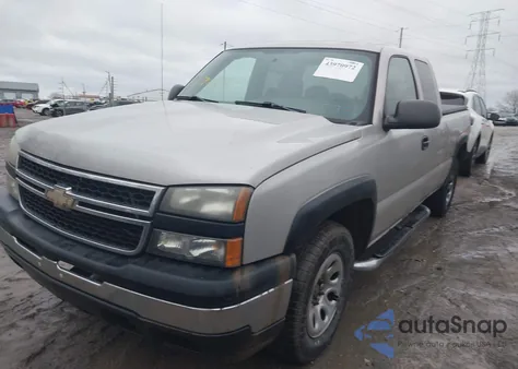 2006 Chevrolet Silverado 1500 Ls из США, поврежденный, VIN 1GCEK19B16E175296